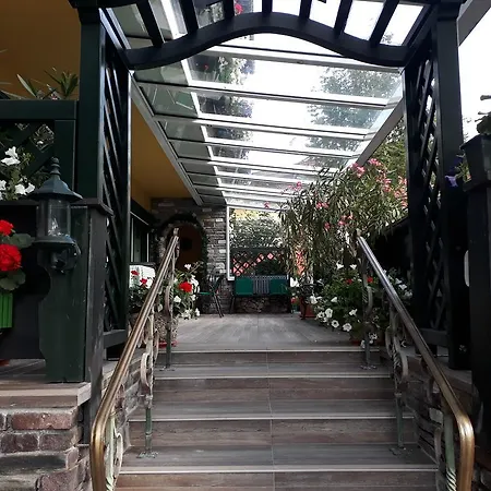 Steinbock Guest house 3*